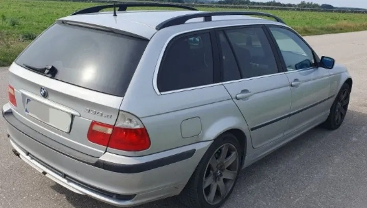 BMW Seria 3 cena 26445 przebieg: 290000, rok produkcji 2001 z Zgierz małe 106